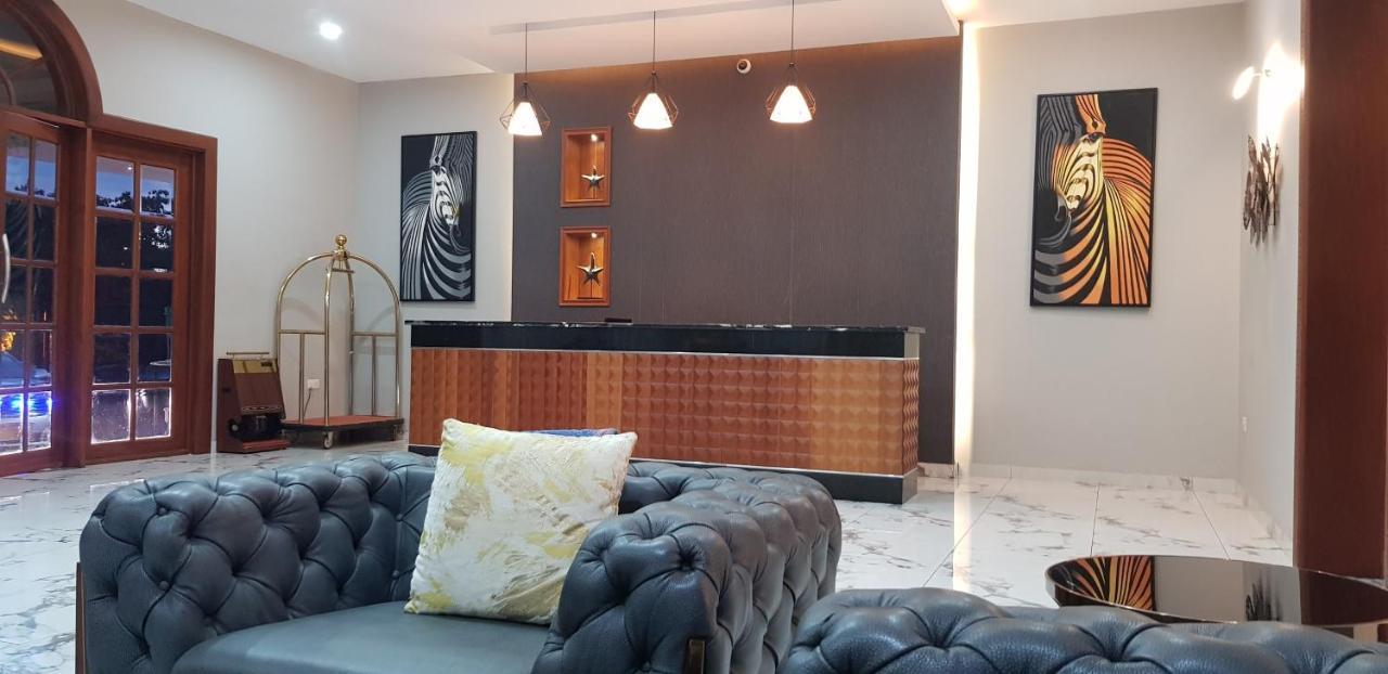 Silver Palm Hotel Аруша Екстер'єр фото
